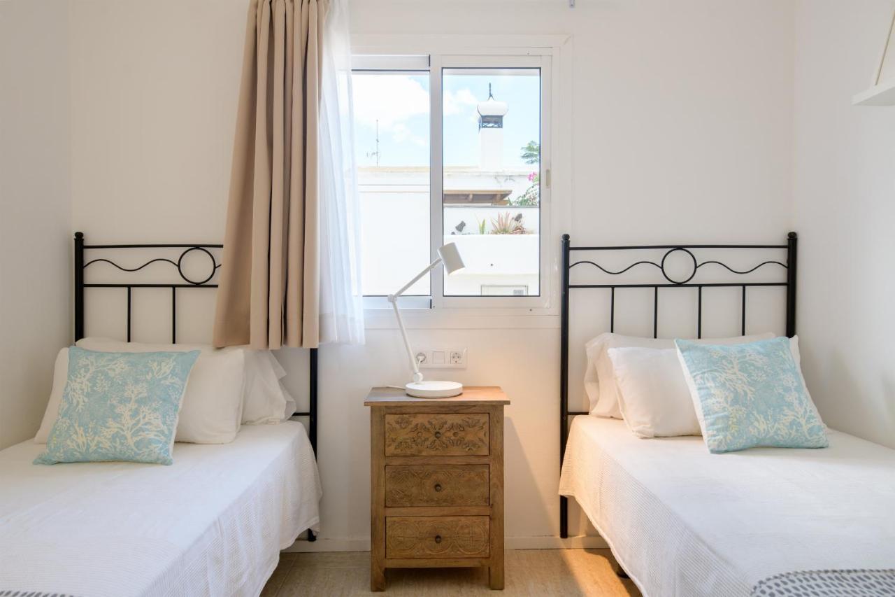 Casa Carbo, Puerto Del Carmen Lejlighed Puerto del Carmen  Eksteriør billede