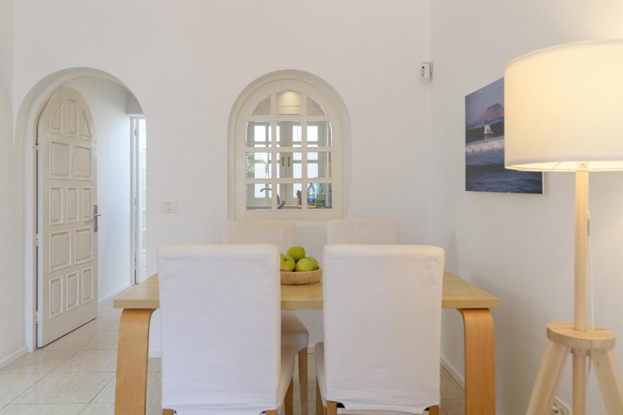 Casa Carbo, Puerto Del Carmen Lejlighed Puerto del Carmen  Eksteriør billede