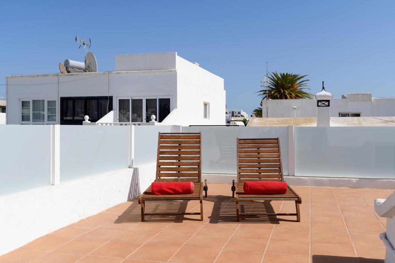 Casa Carbo, Puerto Del Carmen Lejlighed Puerto del Carmen  Eksteriør billede